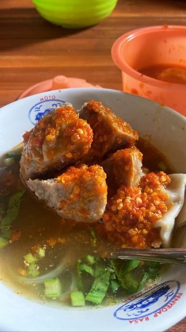 WARUNG BAKSO CAK GIMOS