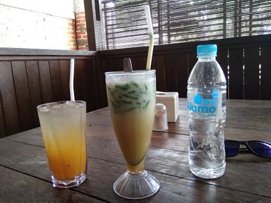 WARUNG LESEHAN ASAM MANIS