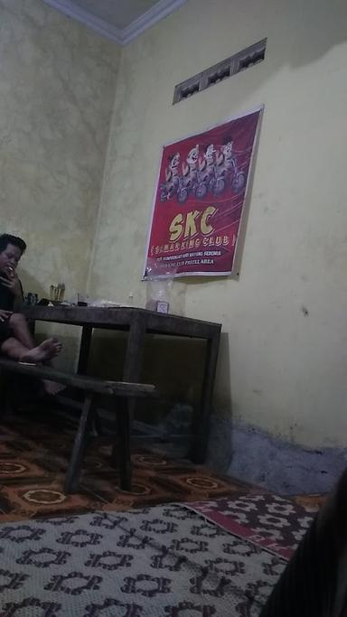 KEDAI KOPI JAHAT