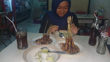 SATE AYAM PONOROGO ASLI P. SIBOEN