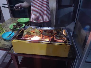 AYAM BAKAR RAYLEIGH