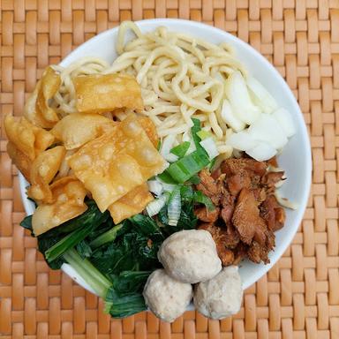 MIE AYAM CEKER PANGSIT PUTRA JAWA