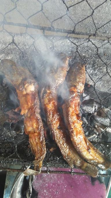 AYAM BAKAR LINTANG TUMPANG