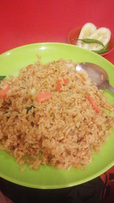 NASI GORENG KAKA SE