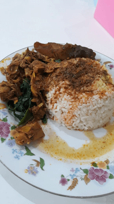 RUMAH MAKAN MASAKAN PADANG DEPOT SIANG MALAM