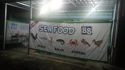 Photo's Seafood 88