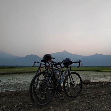 WARUNG SAWAH PAK REBEN