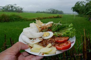 SOTO BISMILLAH MAHBUB SHODQ