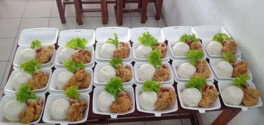 KFC (KEDAI FRIED CHICKEN) SPESIAL AYAM GEPREK