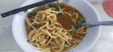 MIE AYAM-BAKSO JOMBOR