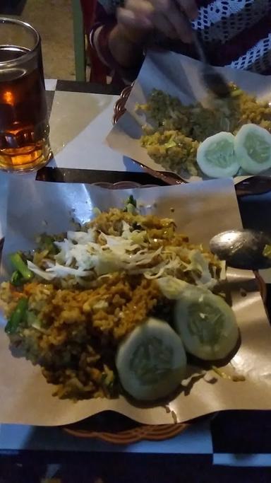 WARUNG NASI GORENG 17