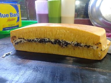 TERANG BULAN & CREPES KITA