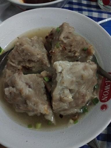 BAKSO BUTO