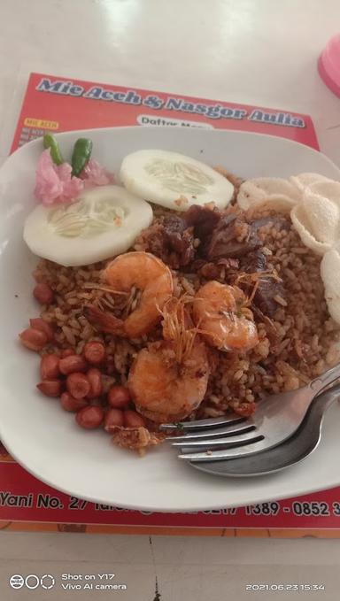 MIE ACEH DAN NASI GORENG AULIA