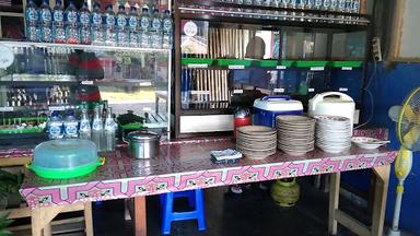 WARUNG MAKAN & MINUM AREMA