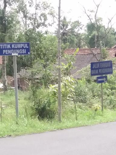 GARDU PANDANG DAN BUNKER TUNGGUL ARUM