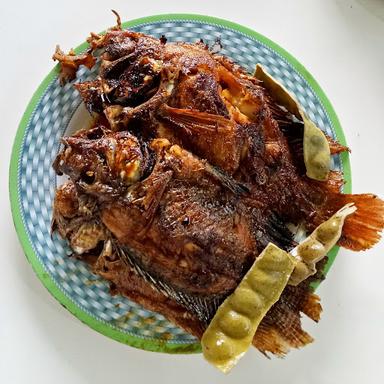 TONGSENG IKAN PAK ISTIONO