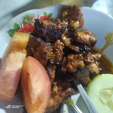 WARUNG SATE BU HADI