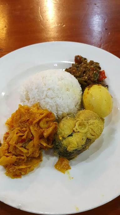 RM. BAGINDO (MASAKAN PADANG)