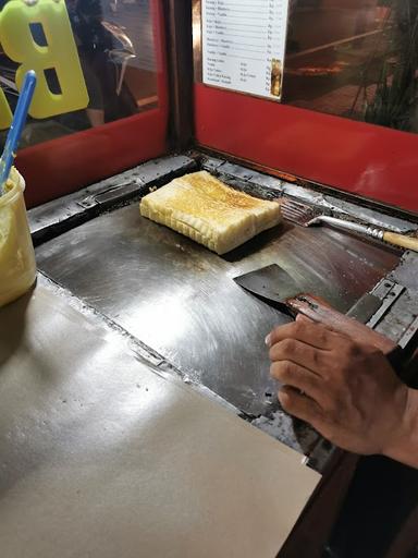 ROTI BAKAR BANDUNG