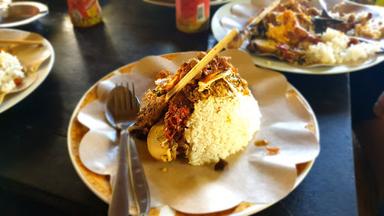 WARUNG MEK JUWEL NASI CAMPUR AYAM