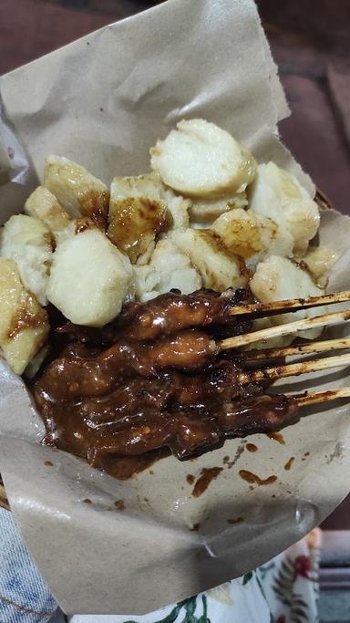 WARUNG SATE MADURA