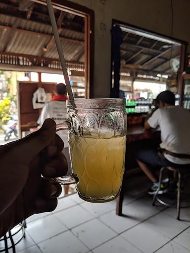 WARUNG SETIA