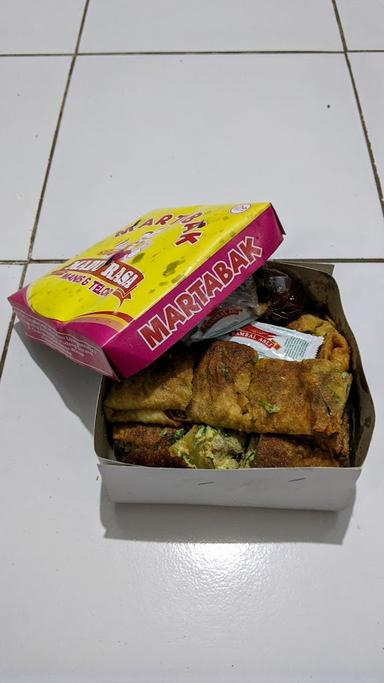 MARTABAK MANIS & TELOR MADU RASA