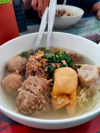 BAKSO MALANG MANDEEP UJUNG BERUNG