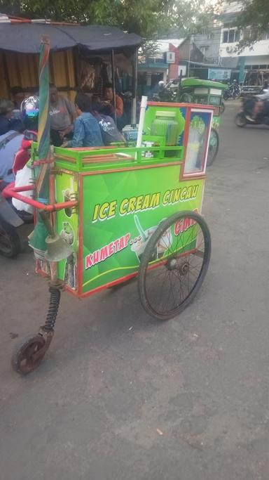 ES CREAM CINCAU KUMETAP