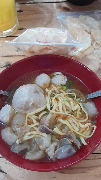 MIE BASO SAPI MENANTI