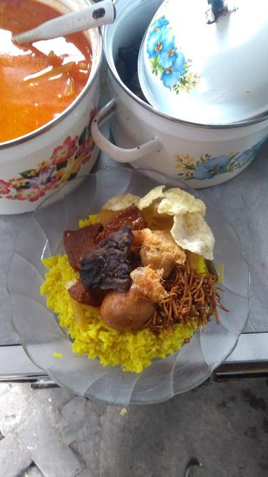 NASI KUNING BU LILY LR.257