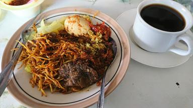 NASI KUNING EVARIA