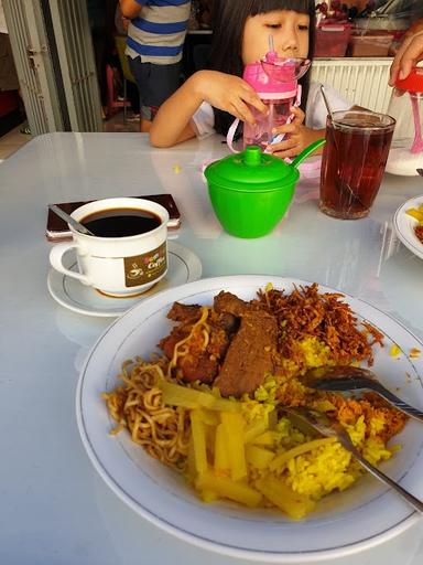 NASI KUNING JAWA TIMUR MBAK HARIYANI