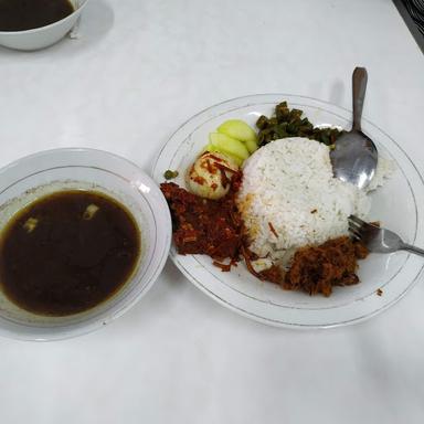 NYOTO RUMAH MAKAN