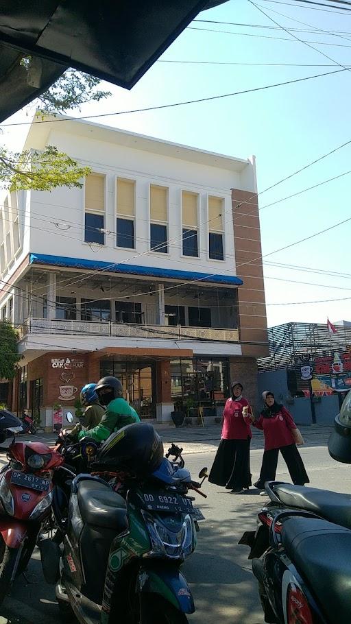 SOTO AYAM LAMONGAN CAK GENDUT