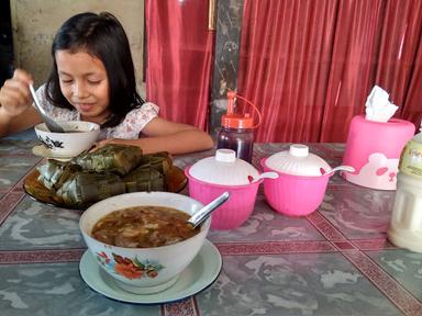 WARUNG COTO PALLUBASA