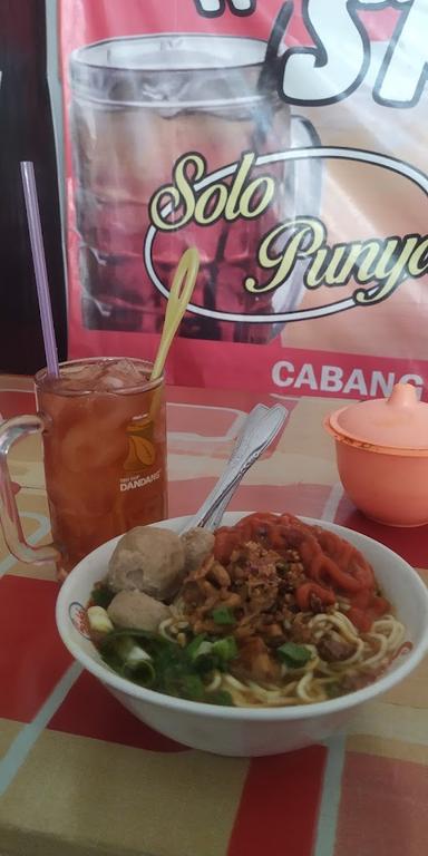 BAKSO SOLO & MIE AYAM SRI RAHAYU