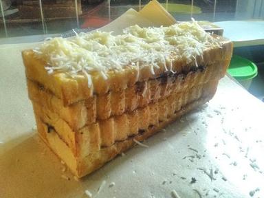 ROTI BAKAR TULUS BAKERY