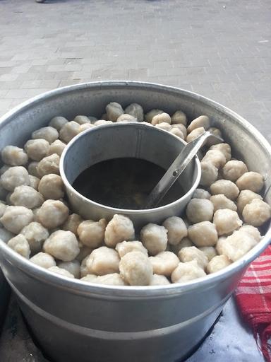 BAKSO KUAH BANG ONE