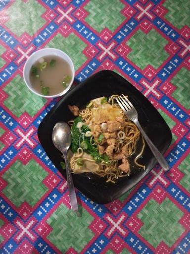 MIE AYAM DAN BAKSO ALONSO