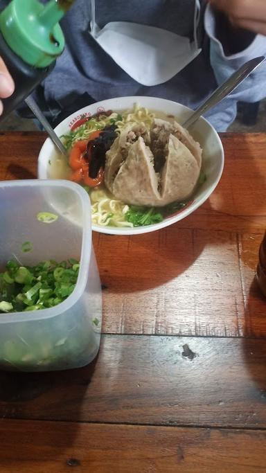 MIE AYAM & BAKSO GONDRONG