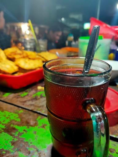 SOTO & PECEL TENGAH MALAM PAK TRIS