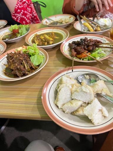 WARUNG MAKAN SATE KAMBING MBAK TUN