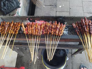 WARUNG SATE MADURA PAK IMAM