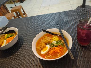 SAIKOU RAMEN, SUSHI AND SANDO