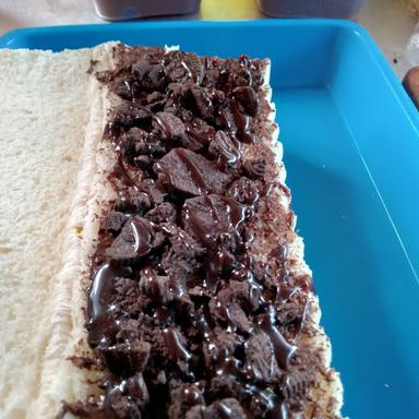 ROTI BAKAR OM GENK