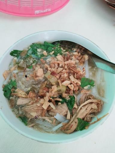 SOTO AYAM PAK DARNO