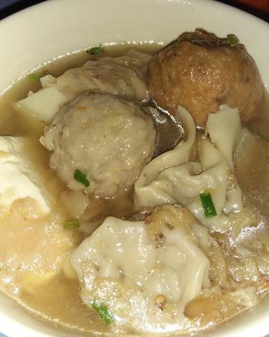 BAKSO BAROKAH BU SUNAKYAH