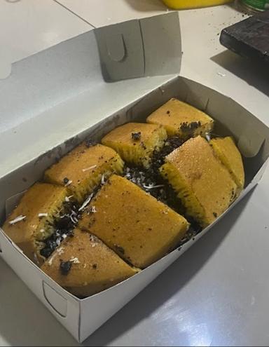 GOLDENLAND MARTABAK TERANGBULAN